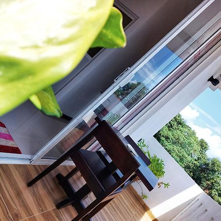 Chen Villa - Near Airport Негомбо Екстер'єр фото