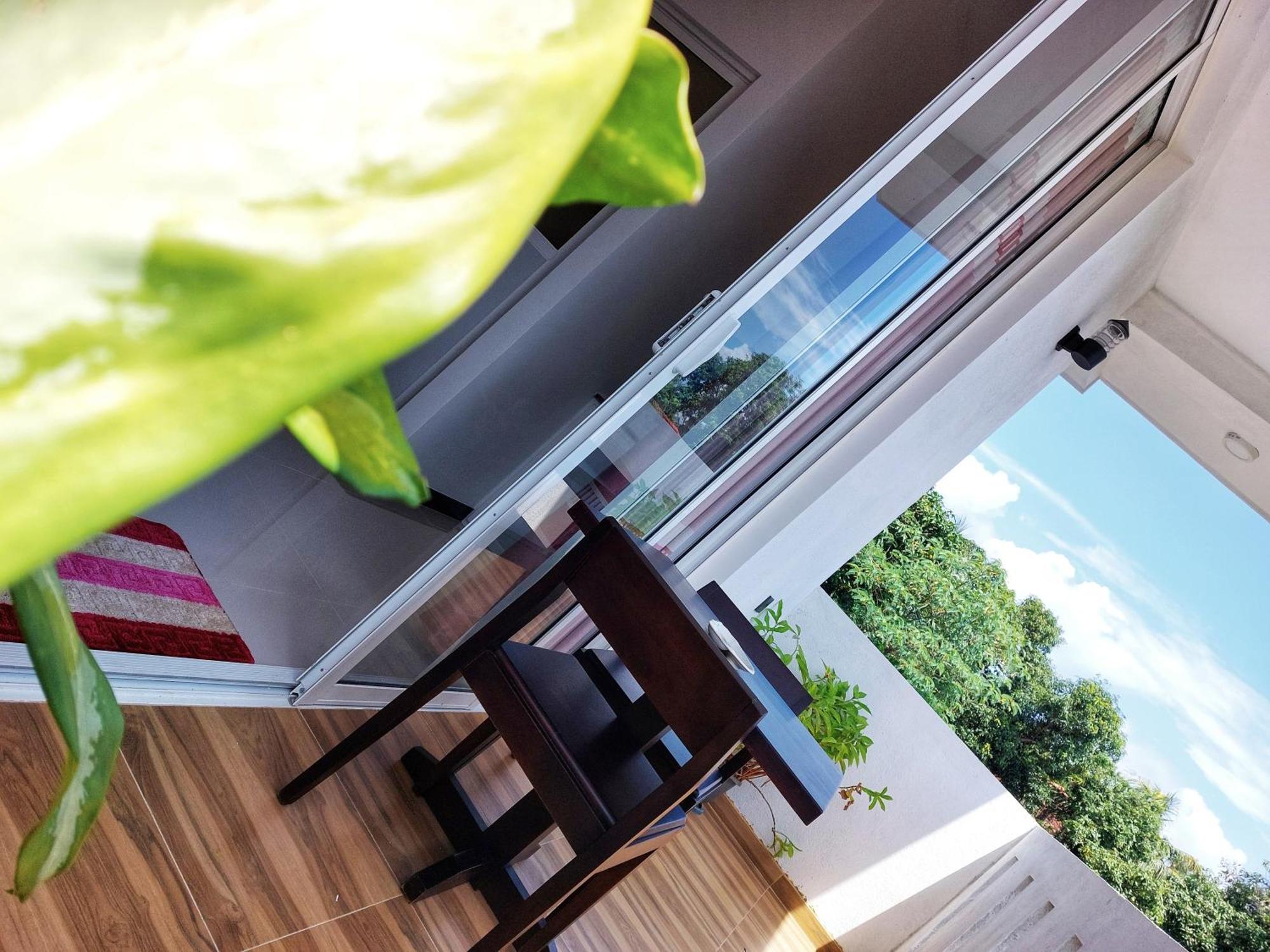 Chen Villa - Near Airport Негомбо Екстер'єр фото