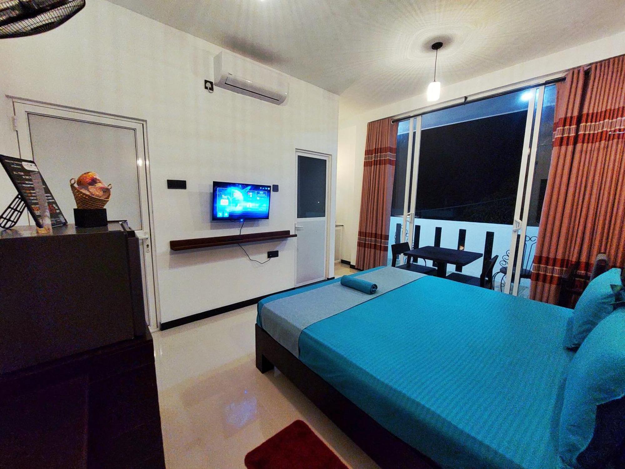 Chen Villa - Near Airport Негомбо Екстер'єр фото