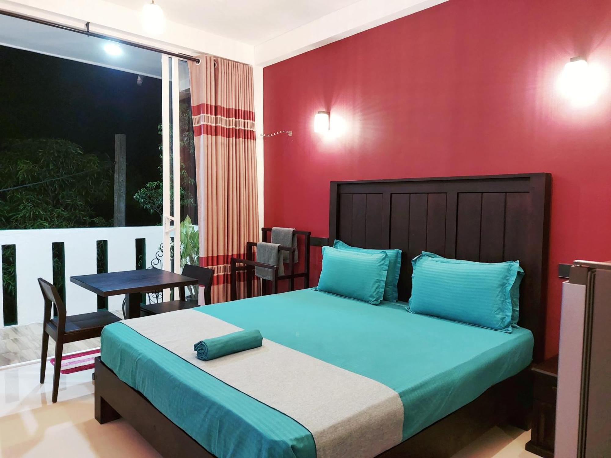 Chen Villa - Near Airport Негомбо Екстер'єр фото
